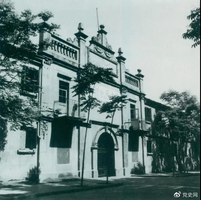 1927年4月27日，中國共產(chǎn)黨第五次全國代表大會在武漢召開。圖為大會舉行開幕式的地方。
